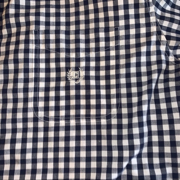 🌺3/$15🌺 Men’s Casual Button top - Picture 3 of 7